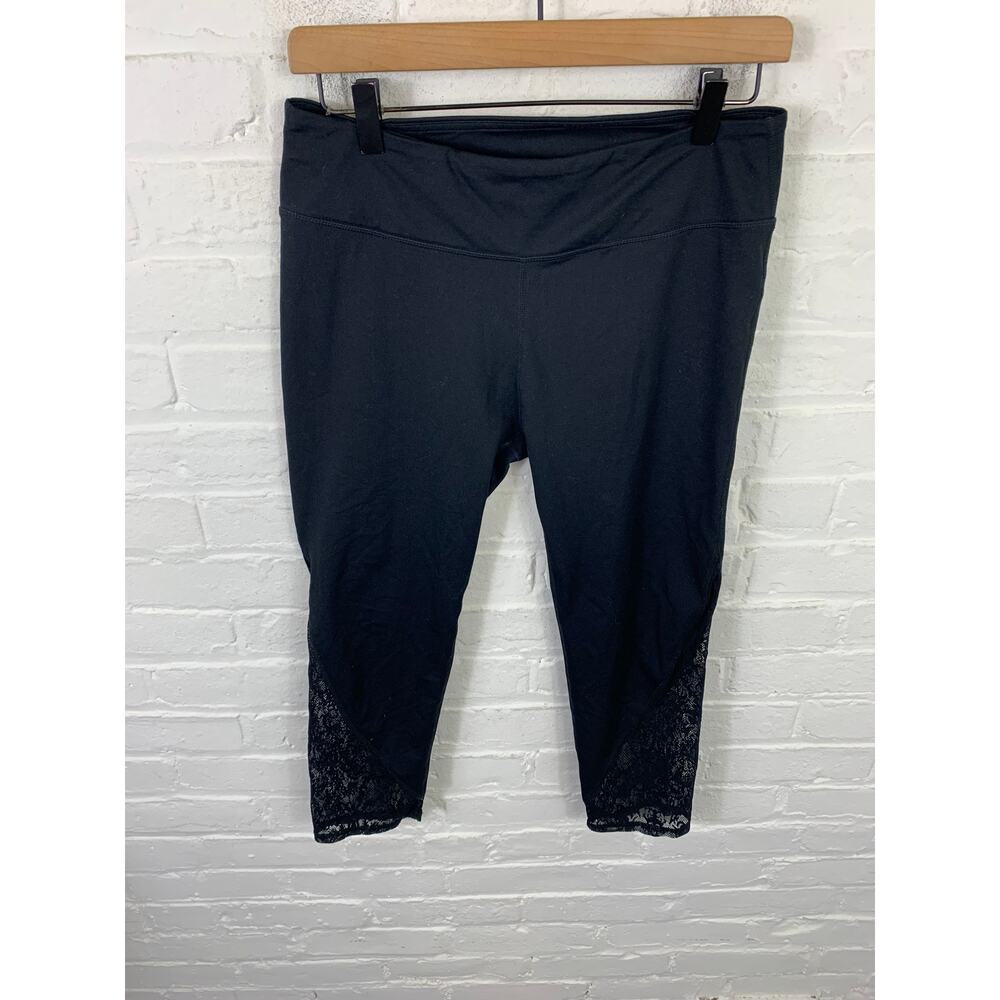 Fabletics Women’s High-Waist Lace Panel Ankle Capri Legging Stretch Black Size L